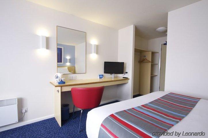 Hotel Travelodge London 3*